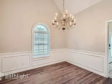 Building Photo - 326 Henderson Lake Dr SW