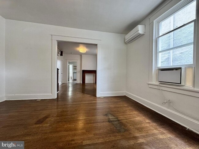 Building Photo - 608 Trail Ave