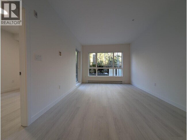 Building Photo - 3594 Malsum Dr