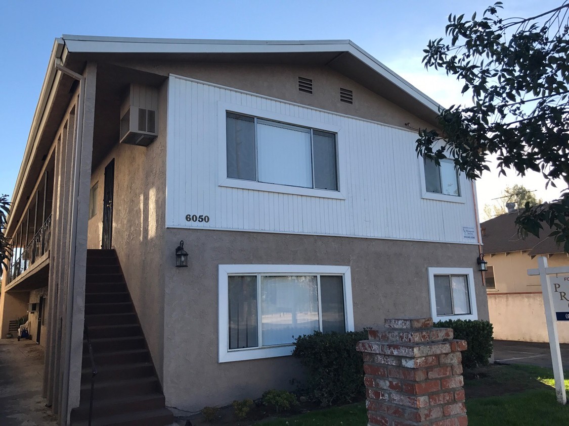 6050 Coldwater Canyon Ave, Los Angeles, CA 91606 Apartments in Los