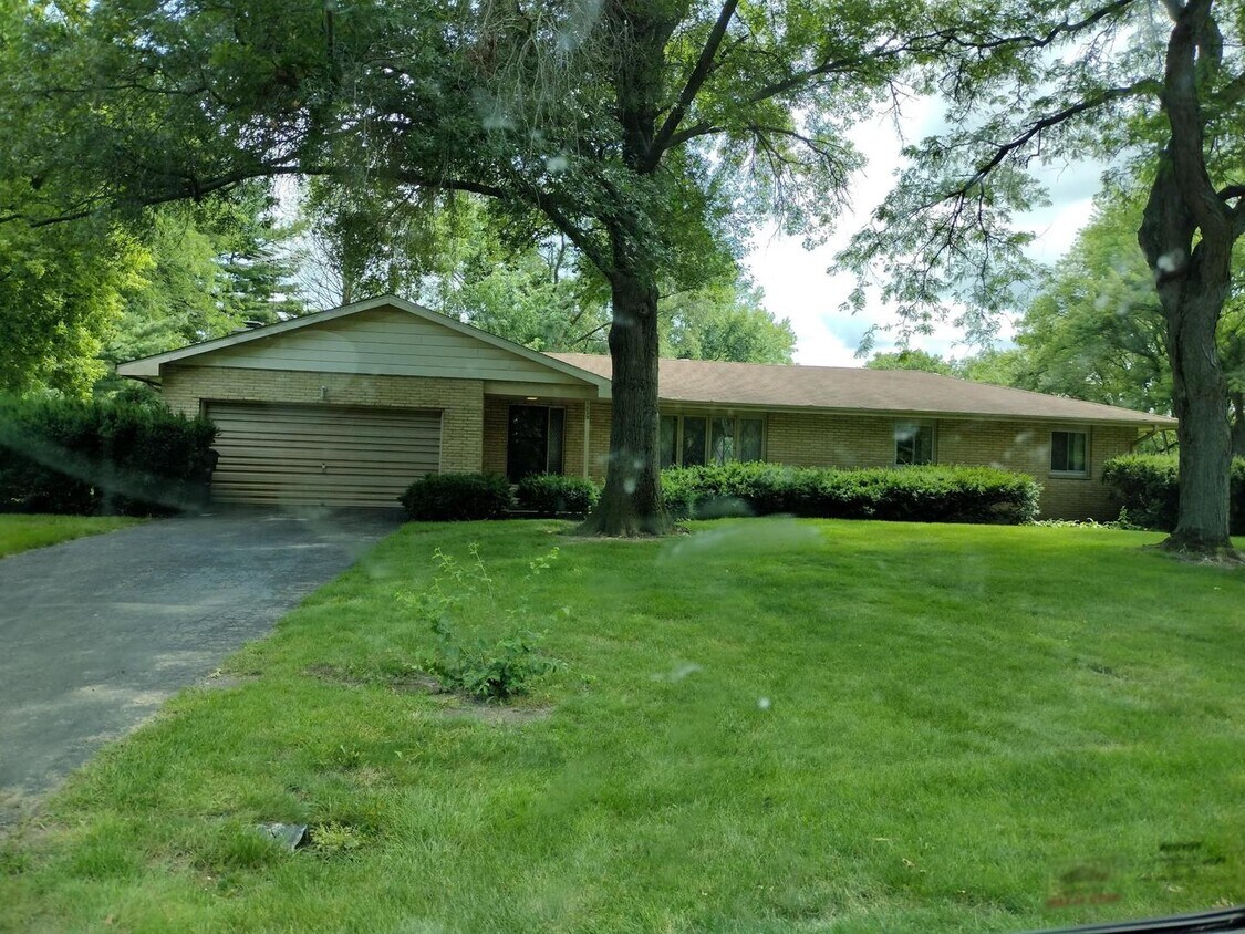 1839 Winmoor Ct Unit 1, Sleepy Hollow, IL 60118 Condo for Rent in