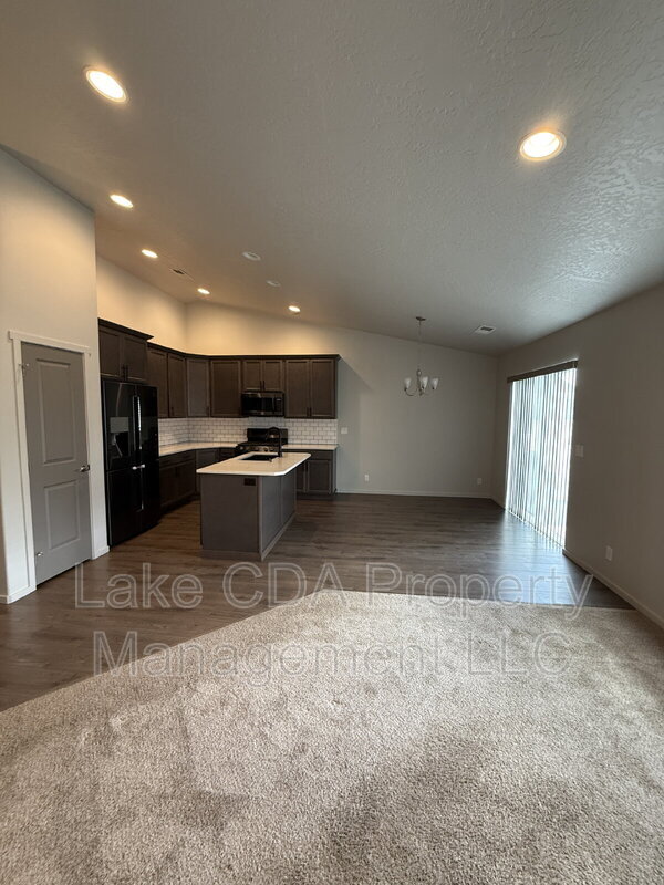 Primary Photo - 3995 W Belgrave Wy