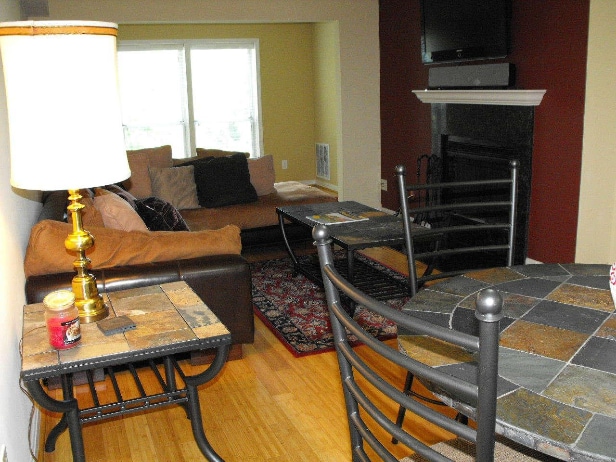 Building Photo - 3175 Summit Square Dr