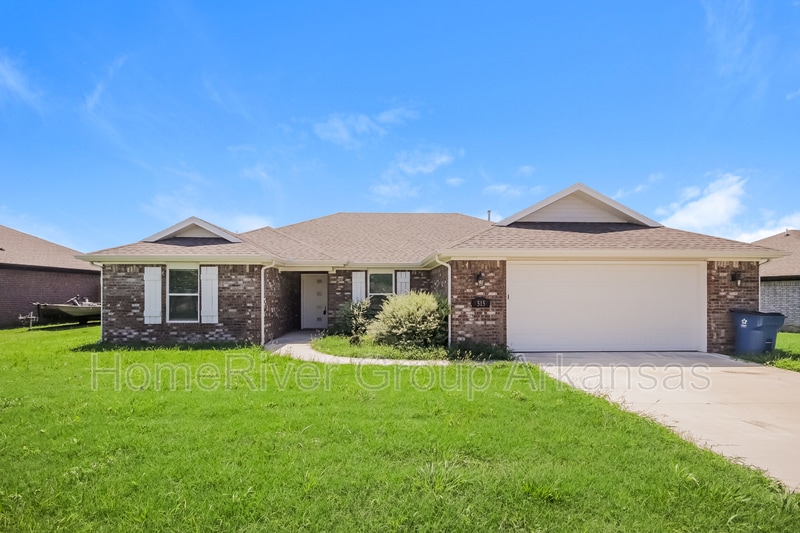 515 Eagle Dr, Gravette, AR 72736 House Rental in Gravette, AR