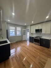 Building Photo - 54 Hebron Ave