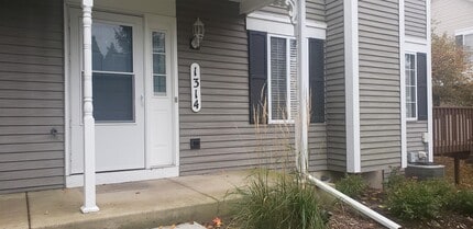 Building Photo - 1314 Sandhurst Ln