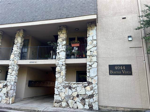 Building Photo - 4044 Buena Vista St