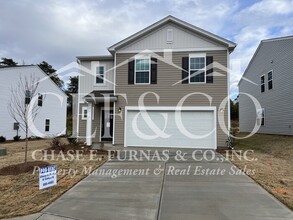Building Photo - 1016 Minocqua Rd