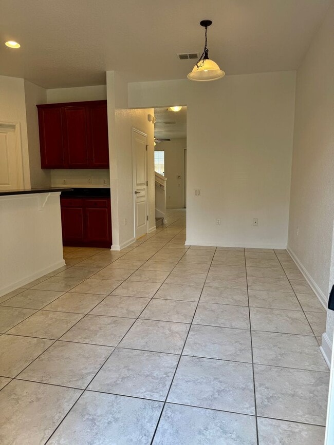 Building Photo - Lake Sawyer - Luxury 3/2.5 Condo