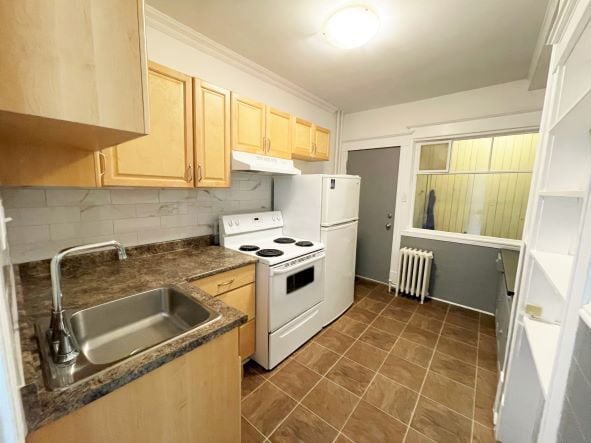 Building Photo - 45 Pitt St