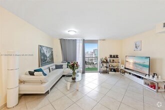 Building Photo - 3161 S Ocean Dr