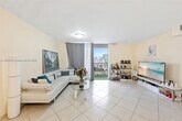Primary Photo - 3161 S Ocean Dr