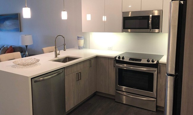 Building Photo - 3 Grand St