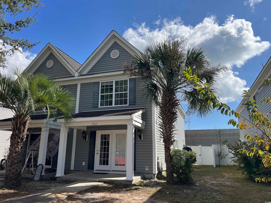 Primary Photo - 2803 Hilton Dr