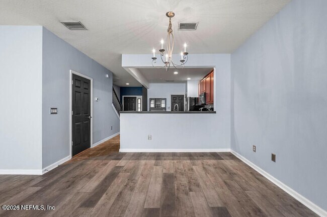 Foto del edificio - 4265 Highwood Dr