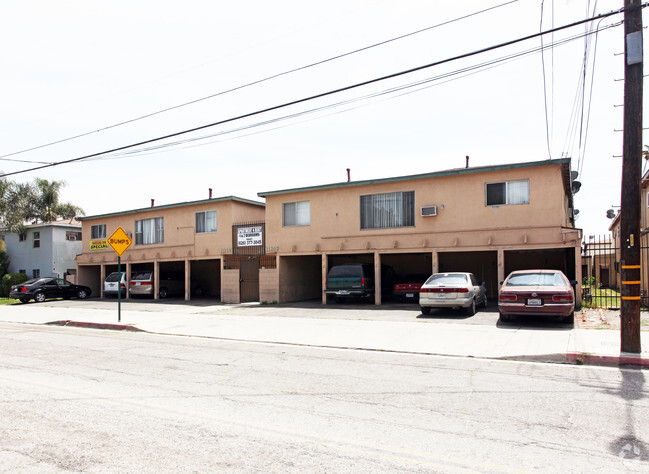 Building Photo - Klingerman Apartments