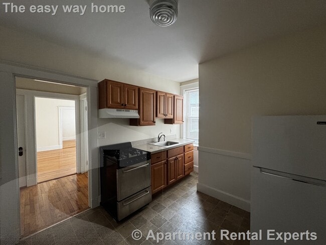Building Photo - 156-158 Summer St Unit #315