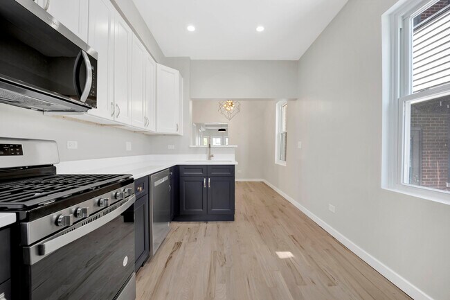 Foto del edificio - 2223 W Taylor St