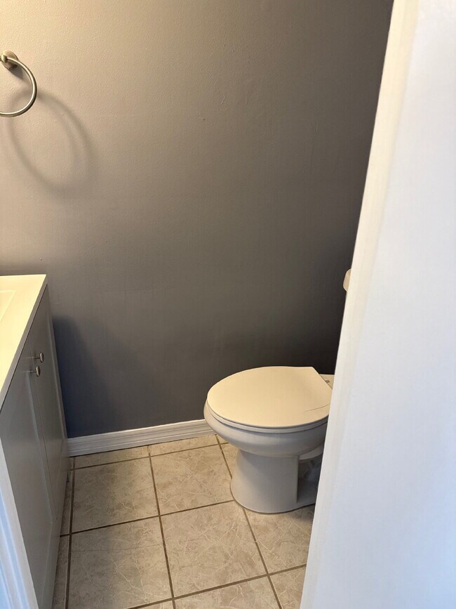 Foto del edificio - Newly Renovated 2 bedroom Townhouse