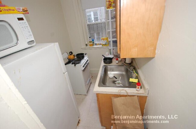 Building Photo - 1175 Boylston St