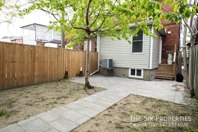 Building Photo - Beautiful 2 Bedroom Annex Apartment