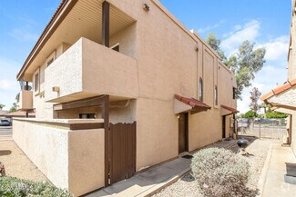 Building Photo - 410 E 9th Ave