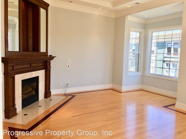 Building Photo - 2 br, 2.5 bath House - 3981 25th Street