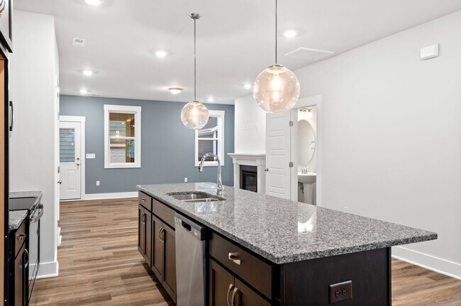 Foto del edificio - Beautiful BRAND NEW Bungalow in Chatham Park