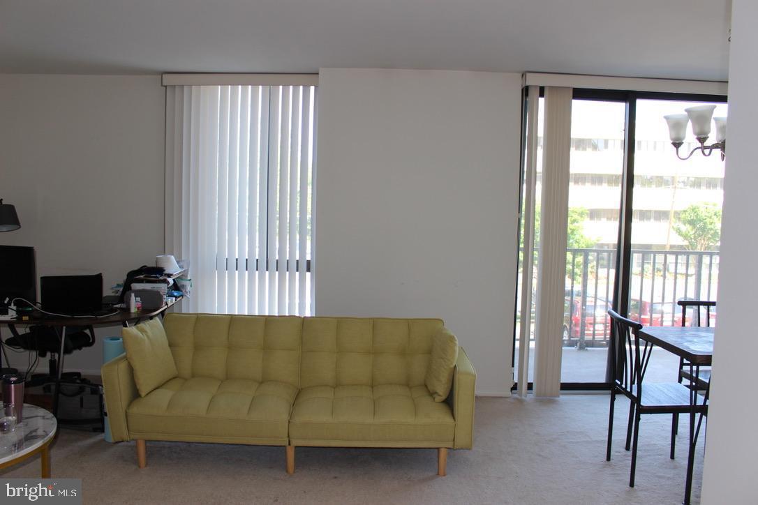 6800 Fleetwood Rd Unit 115, McLean, VA 22101 Room for Rent in McLean