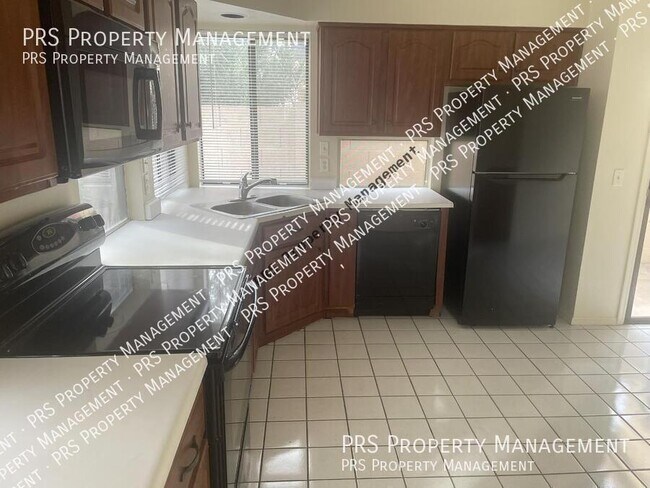 Foto del edificio - 4587 W Harrison St