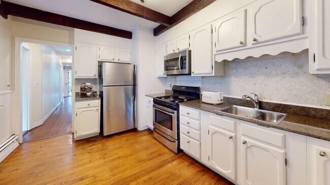 Foto del edificio - 1526 Tremont St