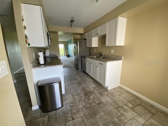 Foto del edificio - 3300 Cove Cay Dr
