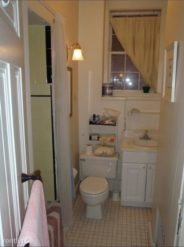 Foto del edificio - Studio, 1 bath Apartment - 34 Temple St # 3
