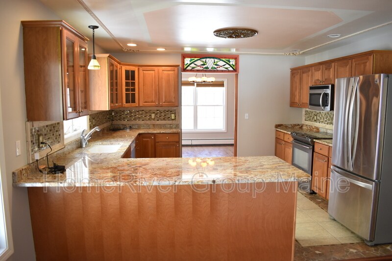 Foto principal - 10 Woodside Dr