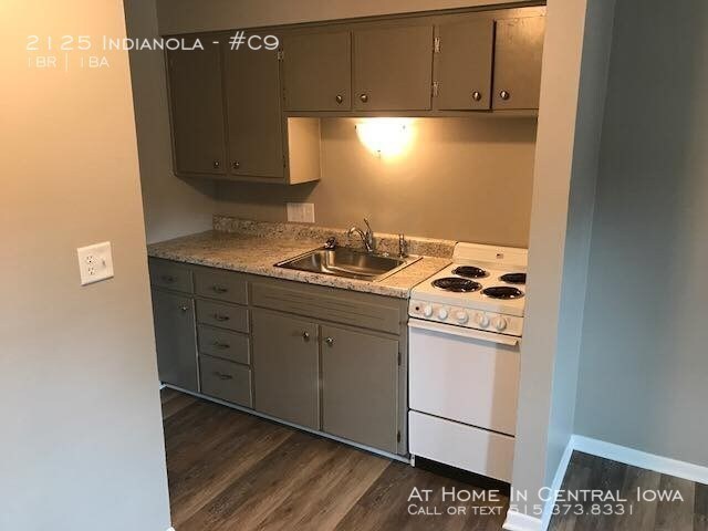 Foto del edificio - 2125 Indianola Ave