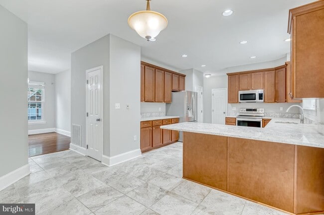 Building Photo - 14511 Picket Oaks Rd