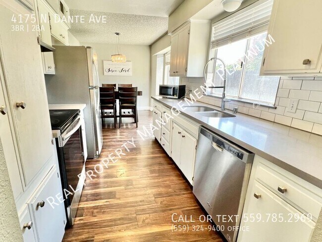 Building Photo - $2,150 Fresno 3 bedroom/ 2 bath, N. Dante,...