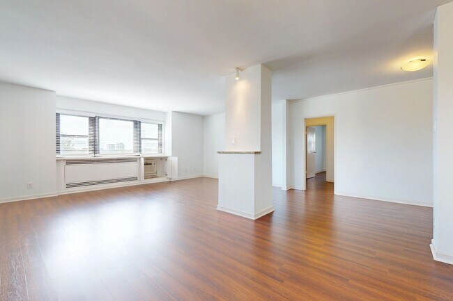 Interior Photo - Parc Frontenac