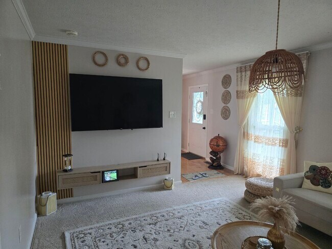 Foto del edificio - 6618 Gooseander Ct