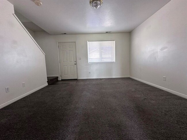 Foto del edificio - 15080 N 5400 W