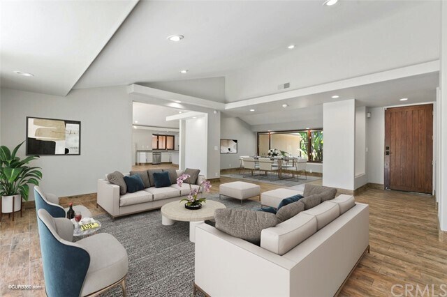 Foto del edificio - 2881 Moonridge Dr