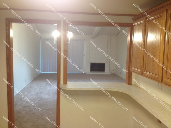 Building Photo - 6919 Navarro Ct