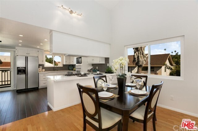 Foto del edificio - 710 N Guadalupe Ave