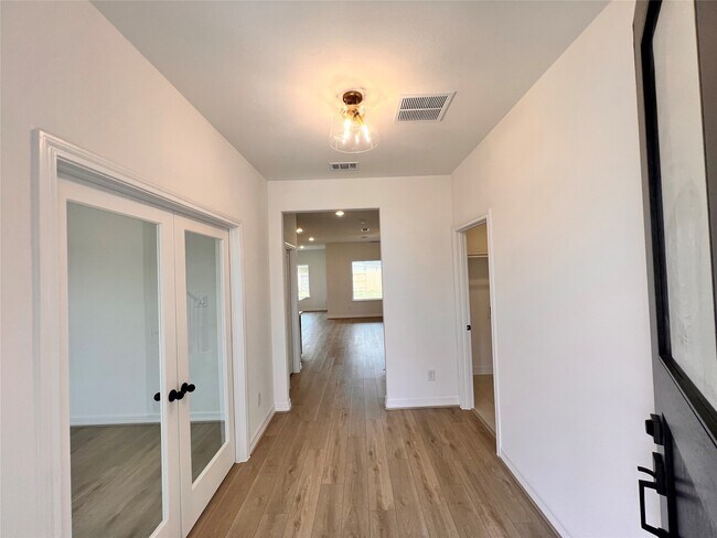 Foto del edificio - 27426 Aster Grn Dr