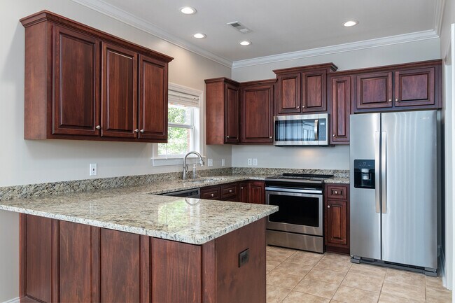 Photo - 2 Aspen Dr House