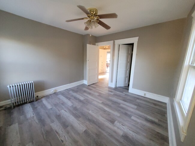 Foto del edificio - 527 N 10th St
