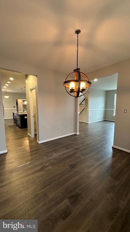 Foto del edificio - 930 Forsythia Ln