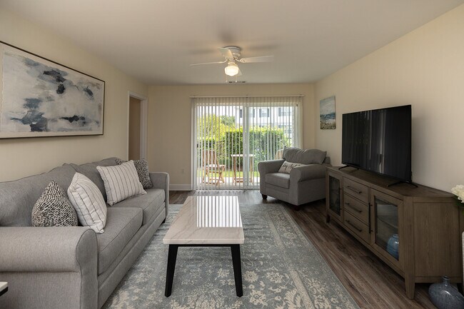 Foto del edificio - The Summit at Owings Mills Apartments