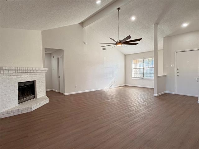 Foto del edificio - 813 Arbor Downs Dr