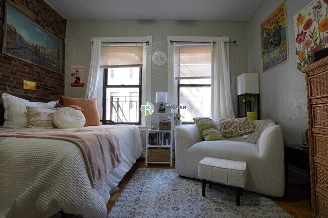 Photo - 40 Anderson St Apartment